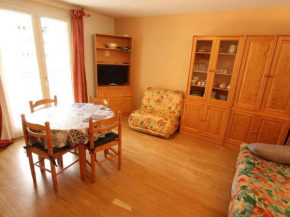 Appartement Bagnères-de-Luchon, 2 pièces, 6 personnes - FR-1-313-141